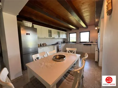 Casa cu teren 4.6 hectare la 17 km de Targu Mures - foto 6