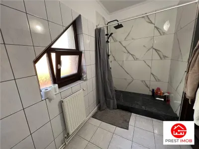 Casa de inchiriat in zona Moca de 380 mp utili, cu piscina si curte de 733 mp - foto 7