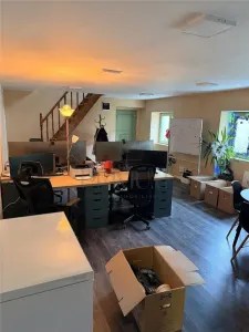 SPATIU PENTRU BIROURI -  ZONA ULTRACENTRALA -  CENTRALA PROPRIE - AER CONDITIONAT - foto 2