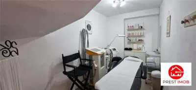 De inchiriat spatiu comercial semicentral - foto 4