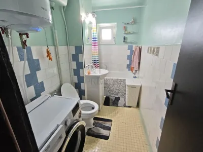 Simion Barnutiu - 2 Camere - Etaj intermediar - Bloc izolat - Spatios - foto 6