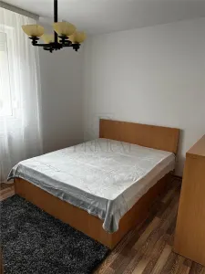 Apartament 3 camere | Lipovei | 90 mp | Etaj 1 | Parcare in incinta blocului - foto 3