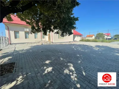De vanzare spatiu comercial - foto 2