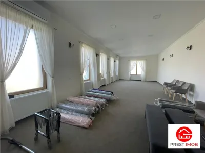De vanzare spatiu comercial - foto 5