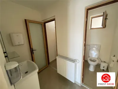 De vanzare spatiu comercial - foto 9