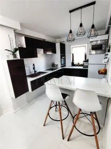 FREIDORF - ETAJ 2 - BLOC IZOLAT - 3 cam - centrala proprie - clima - Timisoara