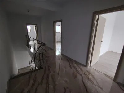 Duplex superb - zona foarte buna - disponibil imediat - finisaje top - perete comun izolat extra - foto 7