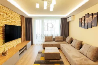 CENTRAL - ETAJ 5 - BLOC IZOLAT - LIFT - 3 CAMERE - clima - RENOVAT - BOXA CF - foto 5