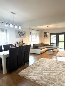 DUMBRAVITA  KAUFLAND - DUPLEX - 4 camere - 2 bai - centrala proprie - clima - Dumbravita