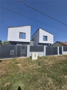 DUPLEX DESPARTIT - ZONA FOARTE BUNA- FINISAJE TOP - foto 8