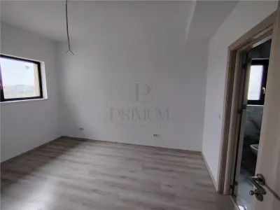 Duplex cu 5 camere - la cheie - toate utilitatile - foto 8