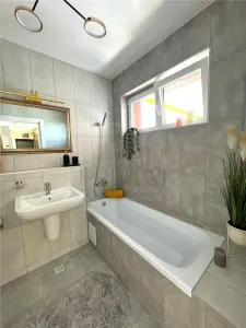 LIPOVEI - 2 Camere - LUX - Spatios - Zona excelenta - foto 6