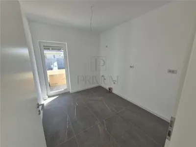 Duplex pe parter - zona buna - posibilitate alegere finisaje - bucatarie inchisa - foto 7