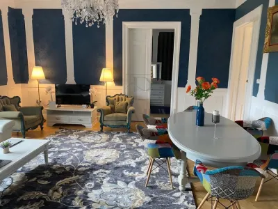 IOSEFIN - 4 CAM - 2 BAI - RENOVAT - PREMIUM - CENTRALA - VILA ISTORICA- - Timisoara