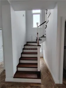 Duplex deosebit - asfalt - toate utilitatile - foto 8