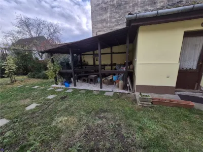 Oportunitate in Timisoara - 880mp teren - doua case - ideal  locuinta - investitie sau doua familii - foto 8