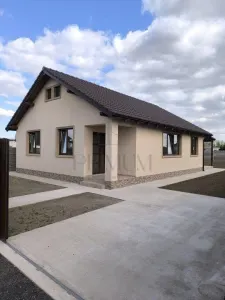 Sanmihaiul Roman- toate utilitatile- incalzire in pardoseala - Sanmihaiu Roman