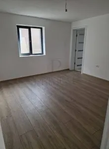 Sanmihaiul Roman- toate utilitatile- 4 camere- pozitie excelenta - foto 4