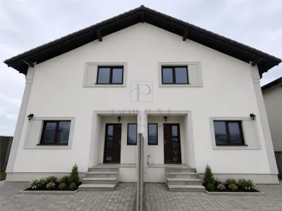 Duplex spatios la asfalt - toate utilitatile - acces rapid - foto 1