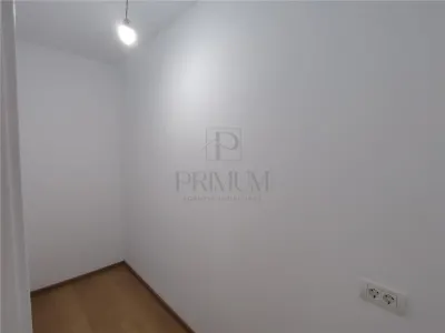 Duplex separat prin dressing - zona usor accesibila - compartimentare practica - foto 8