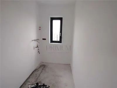 Duplex deosebit - personalizare interioara - compartimentare practica - foto 4