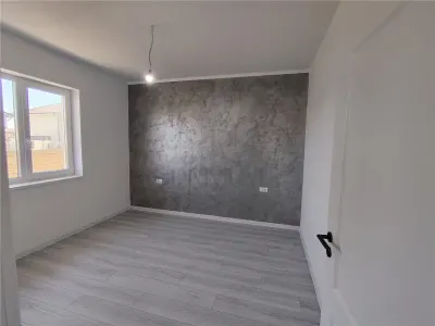 INDIVIDUALA LA CHEIE - TOATE UTILITATILE - ZONA POPULATA - foto 8