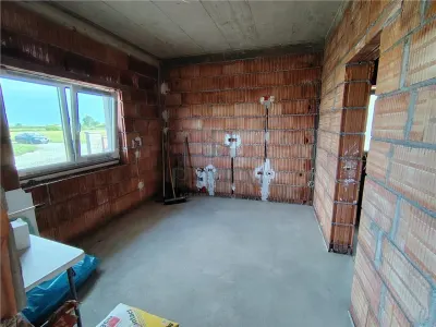 CASA INDIVIDUALA - ZONA BUNA - COMPARTIMENTARE EXCELENTA - foto 5