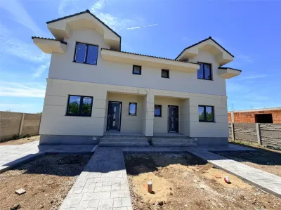Comision 0 - Duplex modern - dormitor la parter - personalizare interioara - Mosnita Noua