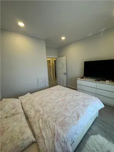 BRAYTIM | 3 CAM | ET.1 | LIFT | PARCARE SUBTERANA | 2 BALCOANE | DECOMANDAT  | INCALZIRE PARDOSEALA - foto 4