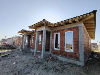 Duplex la asfalt - toate utilitatile - perete dublu - foto 2