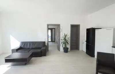 LIPOVEI | CASA INDIVIDUALA | 2 CAM | INCALZIRE PARDOSEALA | CURTE | PARCARE - Timisoara