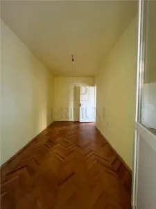 Soarelui- 4 cam- et 1- centrala proprie! - foto 14