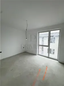GIROC | 4 CAM | 2 BAI | 2xPARCARE | PREMIUM | | 2 NIVELE | INCALZIRE PARDOSEALA | AC - foto 3