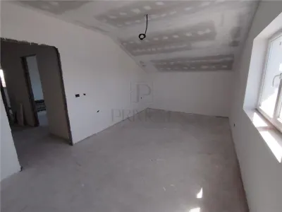Duplex spatios - personalizare interioara - zona populata - foto 5