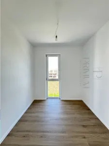 GIROC - 4 CAM - 2 BAI - 108 MP UTILI - LUX - 2 PARCARI INCLUSE - DISPONIBIL IMEDIAT - foto 9