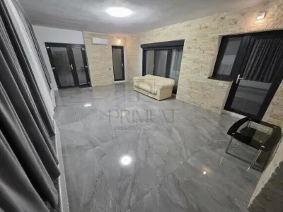 SAGULUI, CASA 4 CAMERE, IMPARTITA IN APARTAMENTE CU TEREN GENEROS - Timisoara