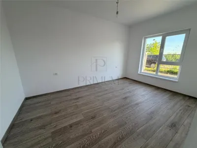 NOU PE PIATA - LANGA ASFALT - TOATE UTILITATILE - foto 7