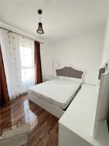 GIROC - 3 CAMERE - ETAJ INTERMEDIAR - ZONA BUNA - MOBILAT SI UTILAT - Giroc