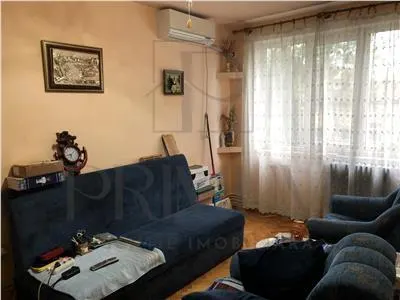 Brancoveanu - 3 Camere - Etaj 1 - Decomandat - Centrala proprie - Timisoara