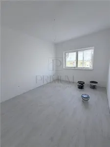 Duplex pe plan - compartimentare practica - 3 bai - teren 375 mp - foto 9
