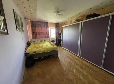 SOARELUI - 2 CAMERE - ETAJ INTERMEDIAR - CENTRALA PROPRIE - DECOMANDAT - Timisoara