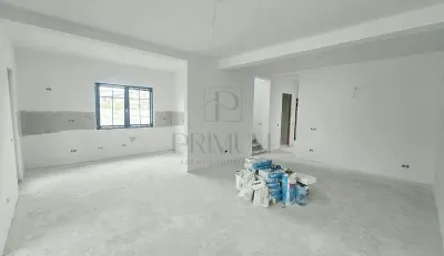 CIARDA ROSIE, CASA TIP DUPLEX P+E+Pod 5 CAMERE, TERASA, DRESSING, DECOMANDAT - Timisoara