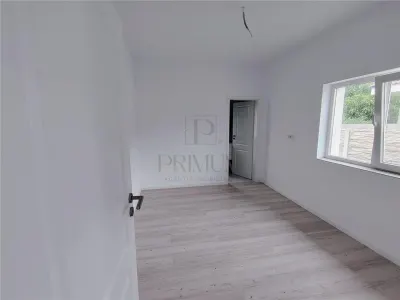 3 DORMITOARE - ZONA DE TOP - PERSONALIZARE INTERIOARA - foto 7