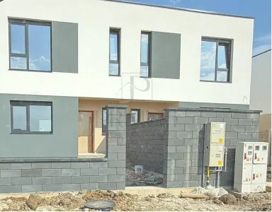 Duplex Mosnita Noua - 100mp utili - foto 10