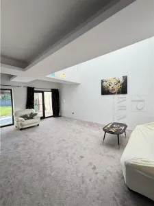 CIARDA ROSIE - CASA INDIVIDUALA - GARAJ - TEREN 720MP - PARTIAL AMENAJATA - Timisoara