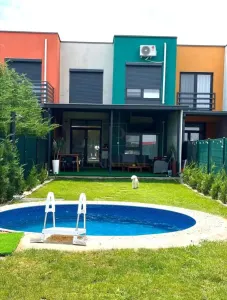 DUMBRAVITA - TRIPLEX - PISCINA - 4 CAMERE - 2 BAI - INCALZIRE PARDOSEALA - CLIMA - TERASA - Dumbravita