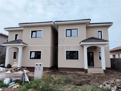 Duplex individual  - dormitor la parter - personalizare interioara - Mosnita Noua