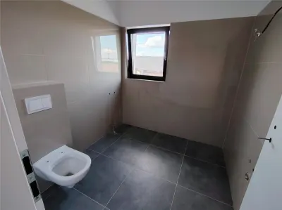 0 % COMISION -  1/2 DUPLEX SPATIOS SEPARAT PRIN CT - 5 CAMERE - foto 11