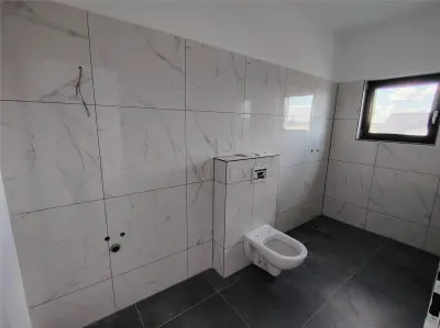 0 % COMISION -  1/2 DUPLEX SPATIOS SEPARAT PRIN CT - 5 CAMERE - foto 10