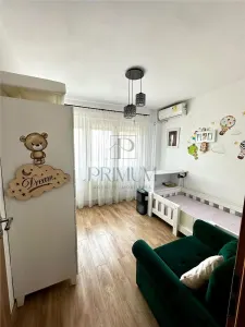 CIRCUMVALATIUNII - LIFT - 4 CAMERE - RENOVAT - 2 BAI - 2 BALCOANE - CENTRALA PROPRIE - CLIMA - BOXA CF - foto 2